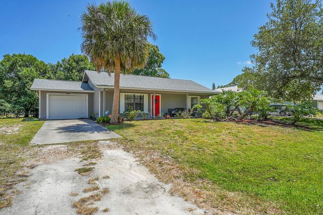 1420 18th Avenue SW, Vero Beach, FL 32962