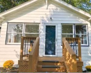 927 S Twyckenham Drive, South Bend, IN 46615
