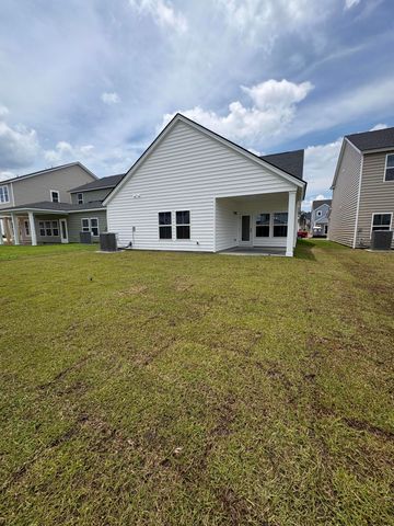 1039 Adirondack Drive, Summerville, SC 29485