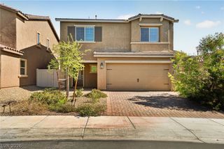 1586 Gold Sunset Avenue, North Las Vegas, NV 89032