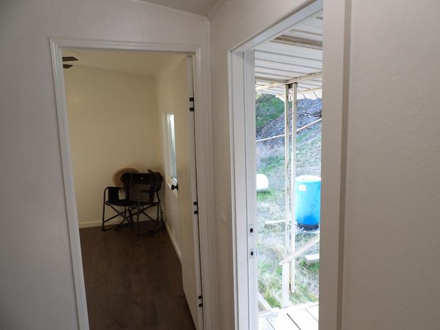 38967 Deerbrook Lane, Yokuts Valley, CA 93675