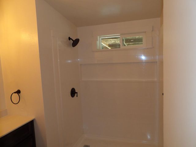 38967 Deerbrook Lane, Yokuts Valley, CA 93675