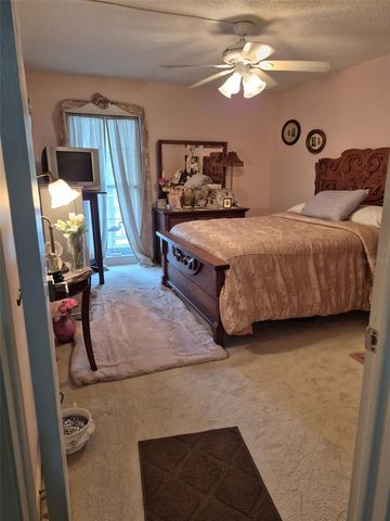 225 COUNTRY CLUB DRIVE C225, Largo, FL 33771