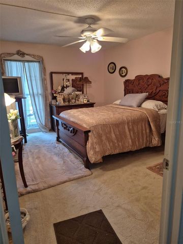 225 COUNTRY CLUB DRIVE C225, Largo, FL 33771
