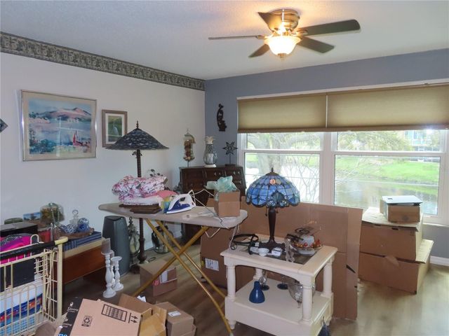 225 COUNTRY CLUB DRIVE C225, Largo, FL 33771