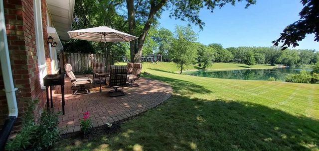 12975 Colony DRIVE, Mequon, WI 53097