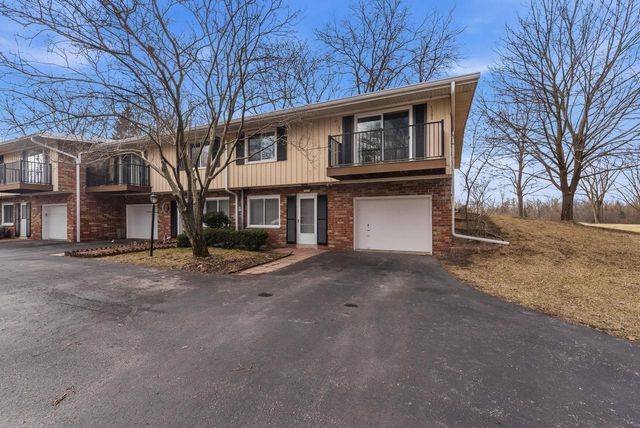 12975 Colony DRIVE, Mequon, WI 53097