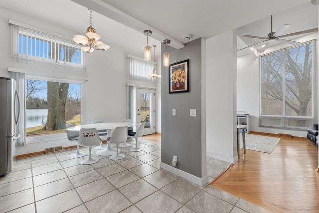 12975 Colony DRIVE, Mequon, WI 53097