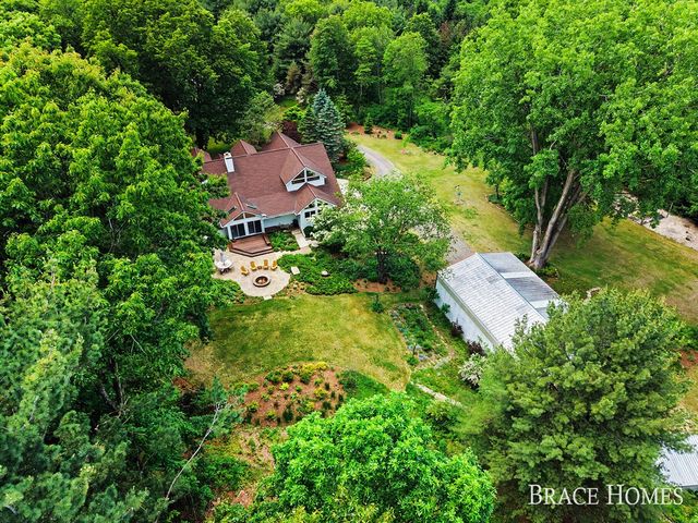 13140 Redmond Avenue, Cedar Springs, MI 49319