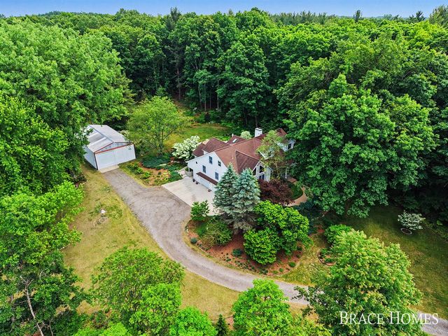 13140 Redmond Avenue, Cedar Springs, MI 49319
