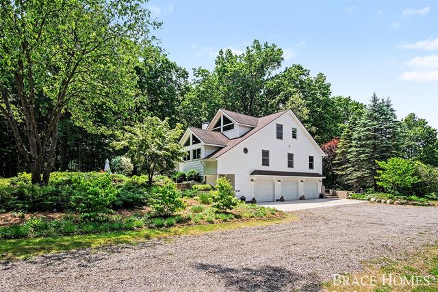 13140 Redmond Avenue, Cedar Springs, MI 49319