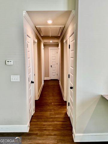 1037 E Doyle Street, Toccoa, GA 30577
