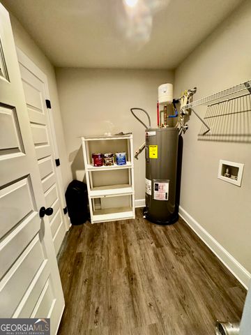 1037 E Doyle Street, Toccoa, GA 30577