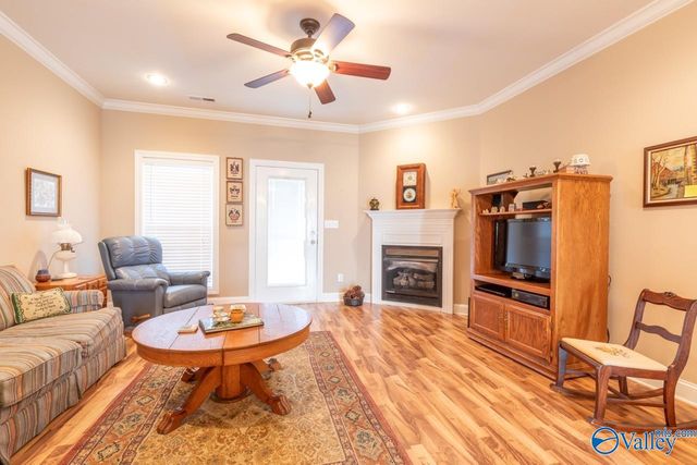 15923 Landview Lane, Athens, AL 35613