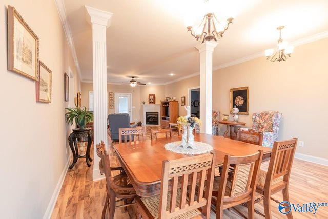15923 Landview Lane, Athens, AL 35613