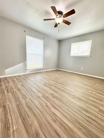 14410 Foxford Way Way, Houston, TX 77015