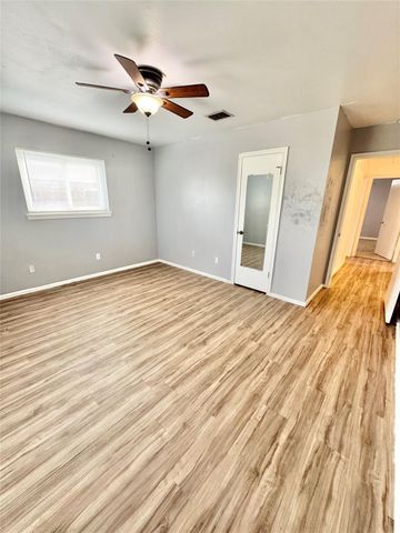 14410 Foxford Way Way, Houston, TX 77015