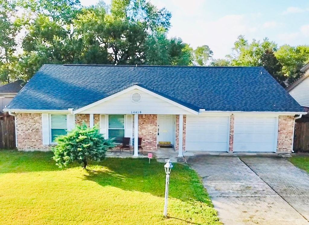 14410 Foxford Way Way, Houston, TX 77015