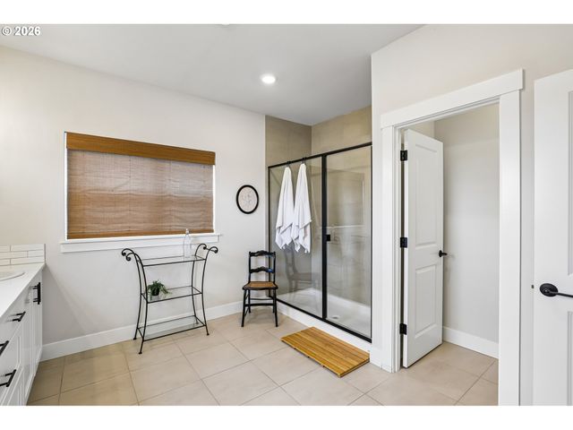 16683 Sw TOWNSVILLE St, Portland, OR 97224