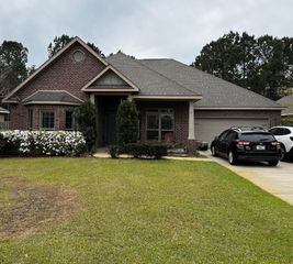 43 Secret Street, Freeport, FL 32439