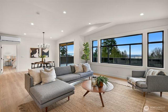 4144 Malachite St., Bellingham, WA 98229