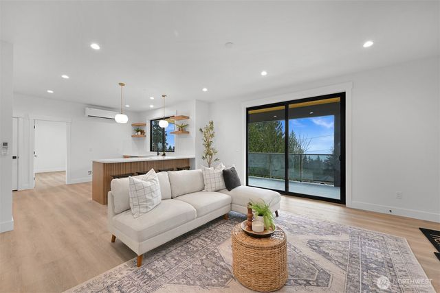 4144 Malachite St., Bellingham, WA 98229