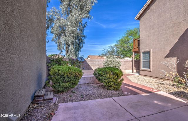 6660 E RIVERDALE Street, Mesa, AZ 85215