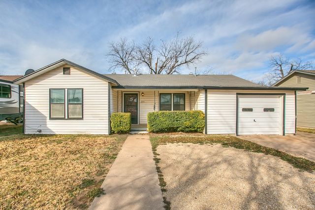 1213 S Bell Street, San Angelo, TX 76903
