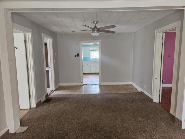 206 E 16th Street, La Porte, IN 46350