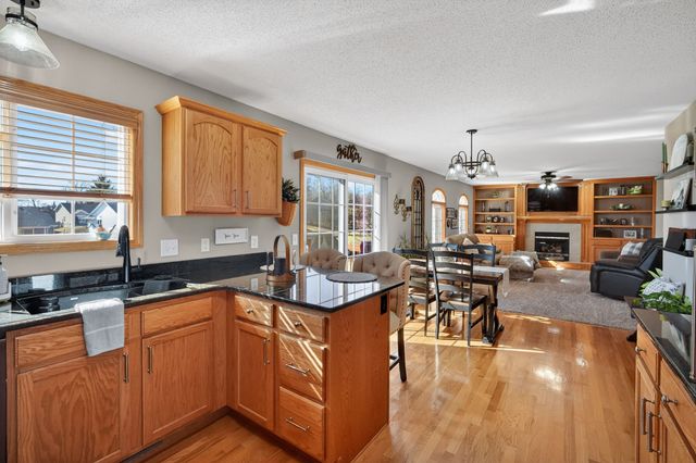 3029 Hart Avenue, Des Moines, IA 50320