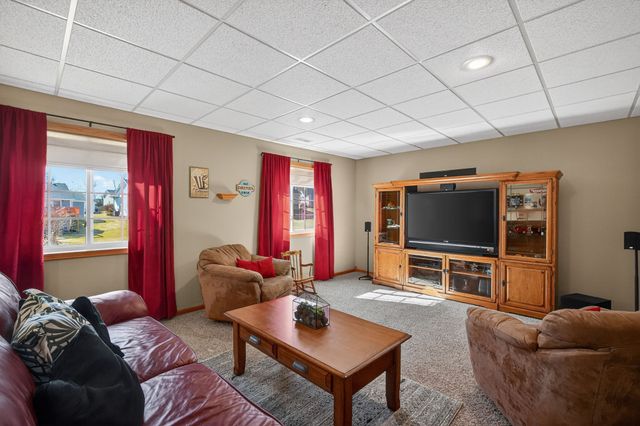 3029 Hart Avenue, Des Moines, IA 50320