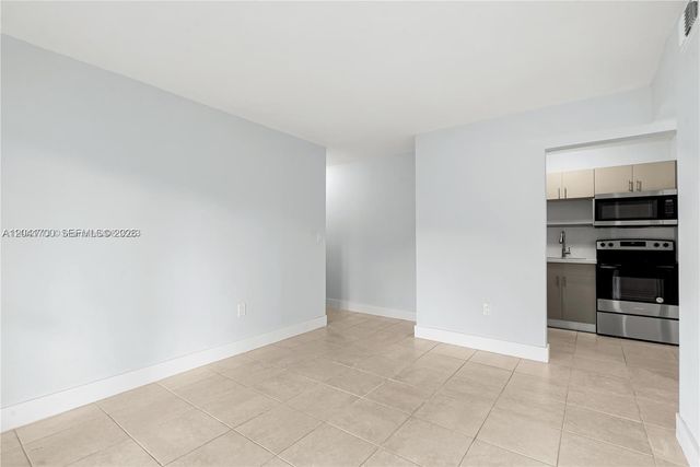 7722 NE 3rd Ct 2, Miami, FL 33138