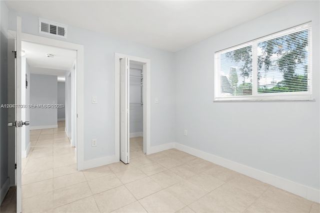 7722 NE 3rd Ct 2, Miami, FL 33138