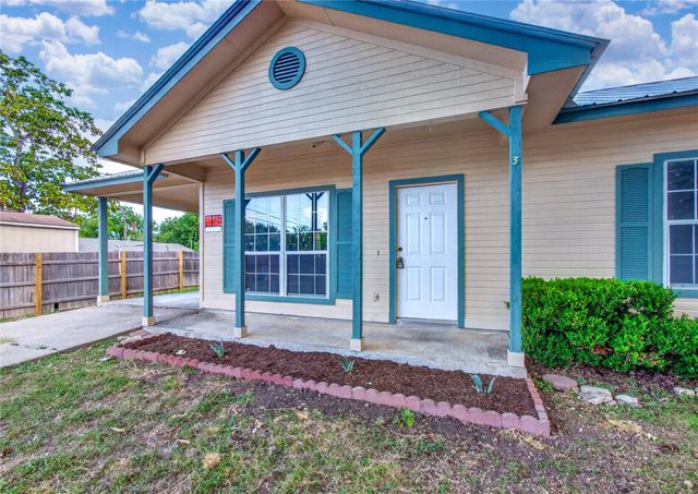 403 Davidson DR, Taylor, TX 76574