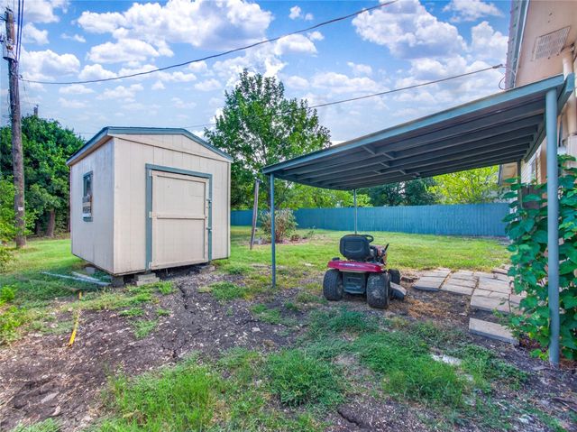 403 Davidson DR, Taylor, TX 76574