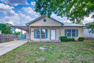 403 Davidson DR, Taylor, TX 76574