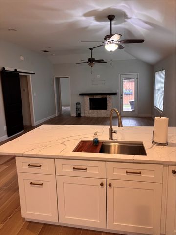 8436 Ruthette Drive, North Richland Hills, TX 76182