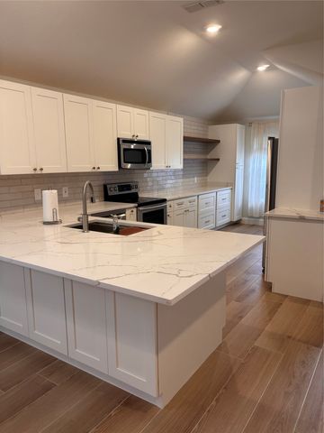 8436 Ruthette Drive, North Richland Hills, TX 76182