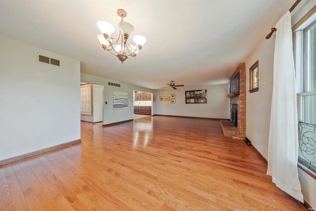10866 Millersburg Road, Chandler, IN 47610