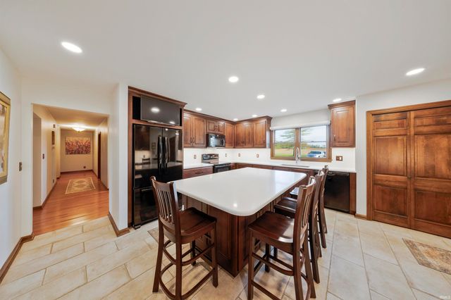 10866 Millersburg Road, Chandler, IN 47610