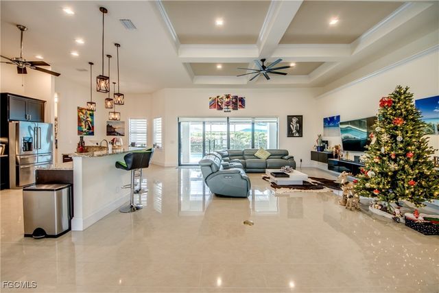 5322 Agualinda BLVD, Cape Coral, FL 33914