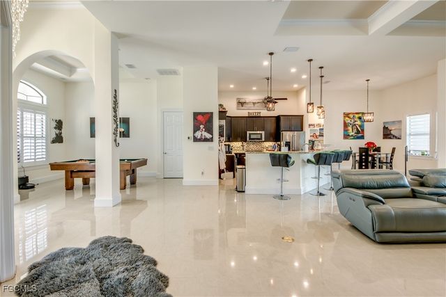 5322 Agualinda BLVD, Cape Coral, FL 33914