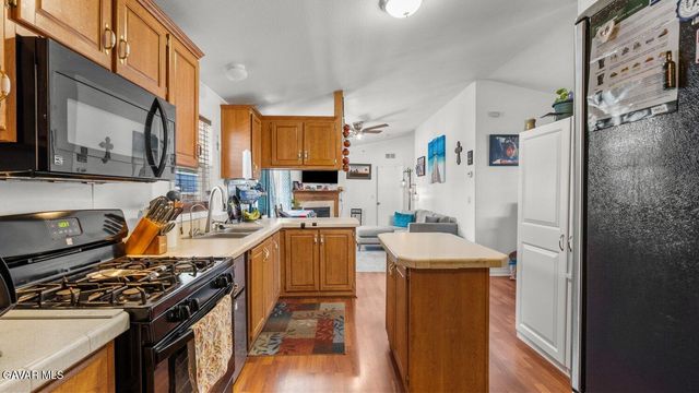 1501 E Avenue I 115, Lancaster, CA 93535