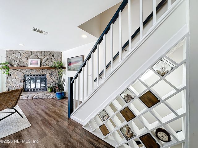 2009 SEMINOLE Road 2009, Atlantic Beach, FL 32233