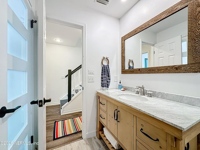 2009 SEMINOLE Road 2009, Atlantic Beach, FL 32233