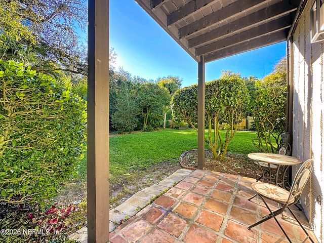 2009 SEMINOLE Road 2009, Atlantic Beach, FL 32233