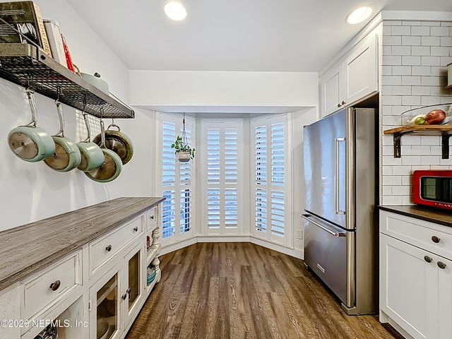 2009 SEMINOLE Road 2009, Atlantic Beach, FL 32233