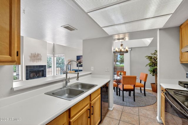 5402 E WINDSOR Avenue 41, Phoenix, AZ 85008