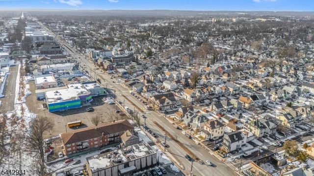 221 E Westfield Ave, Roselle Park Boro, NJ 07204