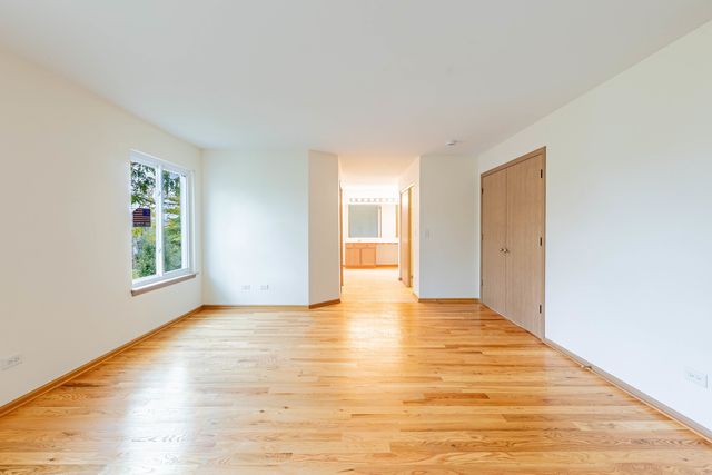 16516 Coventry Lane, Crest Hill, IL 60403